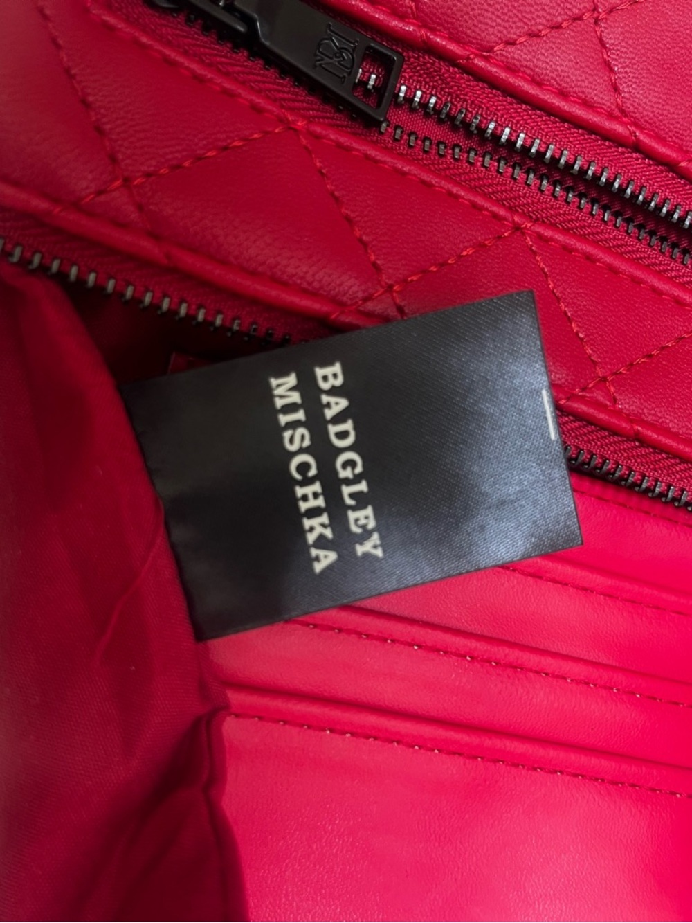 Badgley Mischka Red Quilted Card Holder Wallet Vegan Leather - Picture 8 of 9
